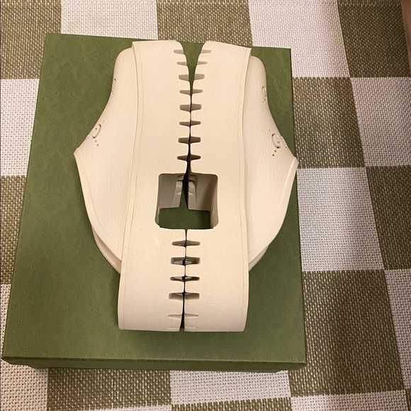 Gucci Women's Platform Perforated G Mule - Picture 8 of 13